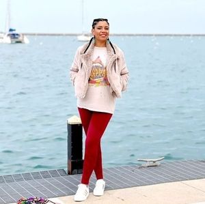 Meet your Posher, Dima